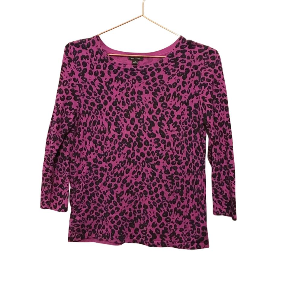 Ann Taylor animal print lightweight sweater size small